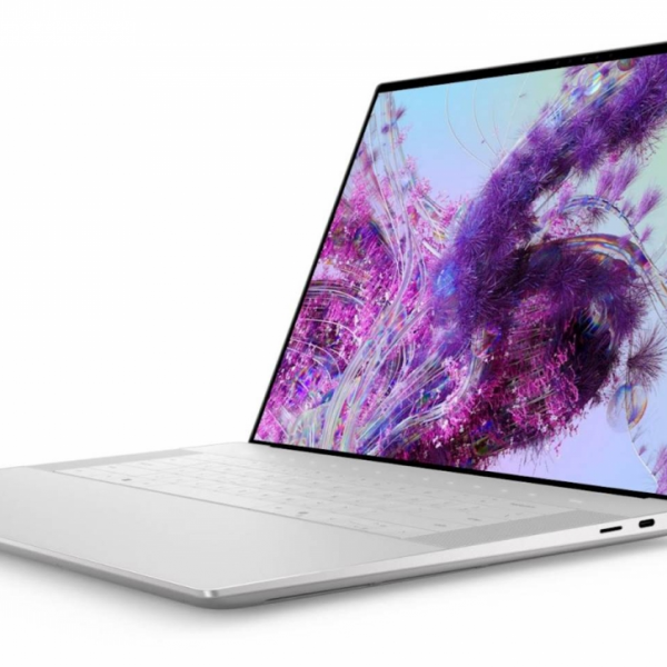 Prenosnik DELL XPS 16 (9640) Ultra 9 185H/64GB/SSD 4TB/16.3''OLED UHD+/Touch/RTX 4060 8GB/W11Pro