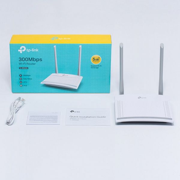 TP-LINK TL-WR820N 300Mbps brezžični usmerjevalnik router